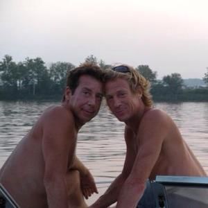 Meet your Posher, Bobby